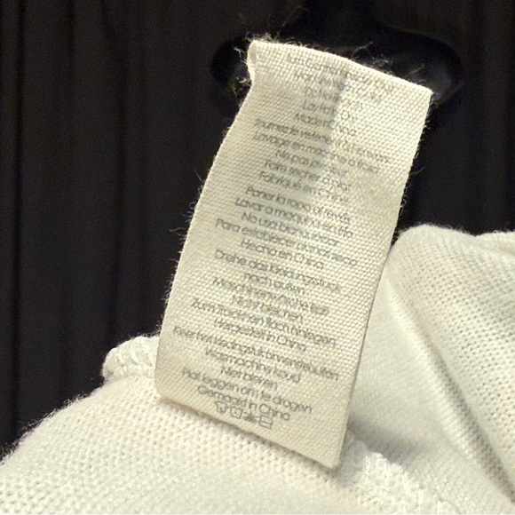 NWT PJ Salvage Pajama Top Size L Fleece V-Neck Long Sleeve Floral Peachy Cozy - Picture 5 of 9